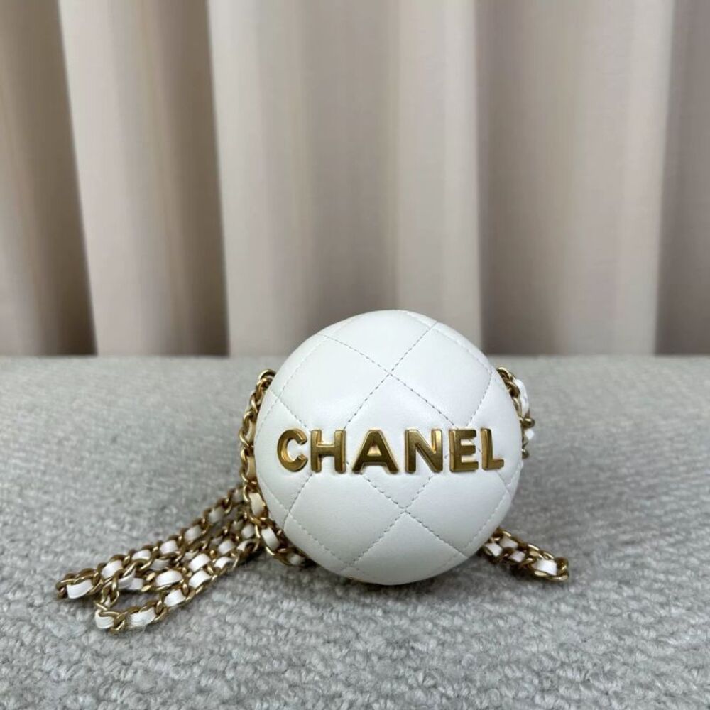 Chanel Women Pre-Loved Bag Very Good Condition
